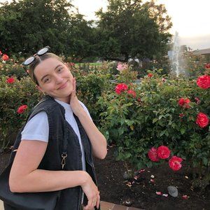 Meet your Posher, Jillian